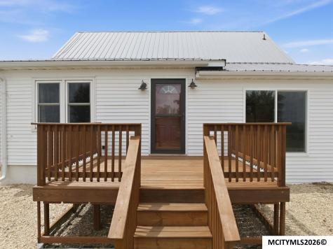 2131 190th Street Charles City IA 50616