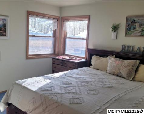 1045 Rake Avenue Belmond IA 50421