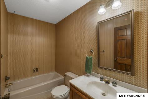 11642 Indigo Avenue Clear Lake IA 50428