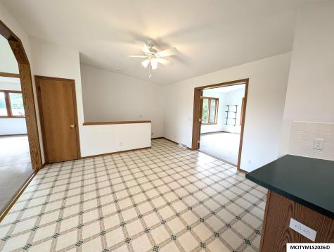 6486 Partridge Avenue Rockwell IA 50469