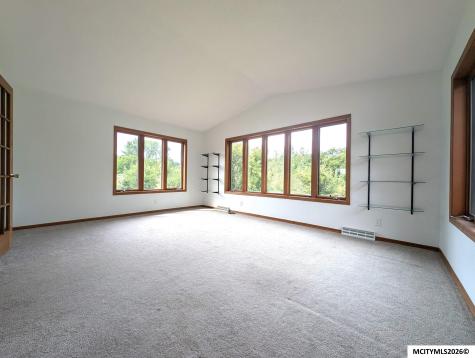 6486 Partridge Avenue Rockwell IA 50469