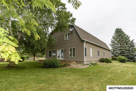 20688 Spruce Avenue Mason City IA 50401