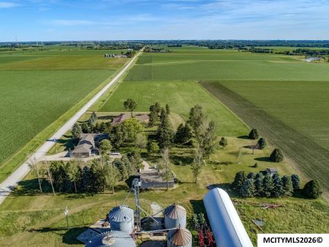 20688 Spruce Avenue Mason City IA 50401