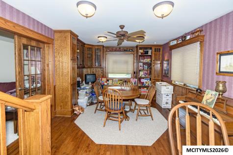 20688 Spruce Avenue Mason City IA 50401