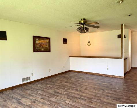 907 Woodland Drive Northwood IA 50459