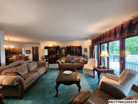 3511 19th SW Mason City IA 50401