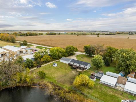 815 N 40th Street Clear Lake IA 50428