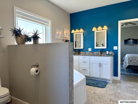 4848 Nightingale Avenue Northwood IA 50459
