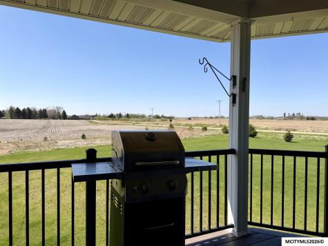 4848 Nightingale Avenue Northwood IA 50459
