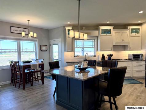 4848 Nightingale Avenue Northwood IA 50459