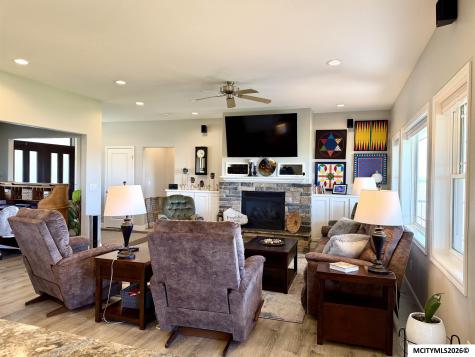 4848 Nightingale Avenue Northwood IA 50459