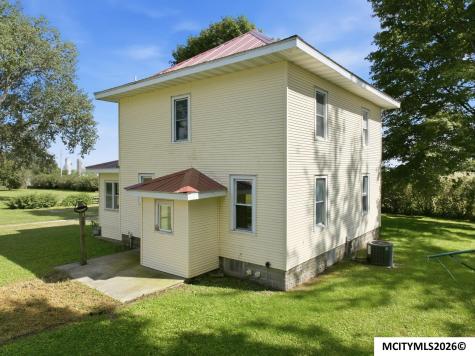 4656 100th Street Thornton IA 50479