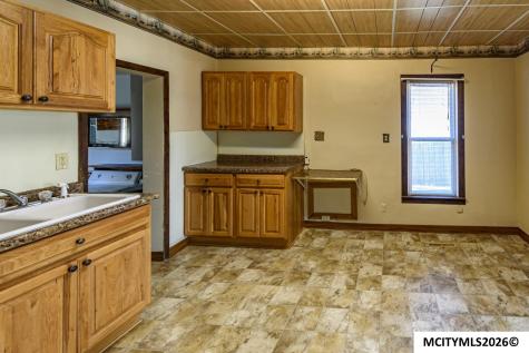 516 4th NE Mason City IA 50401