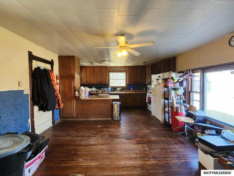 20113 200th Street Mason City IA 50401