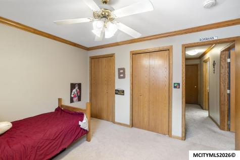 2037 12th NE Mason City IA 50401