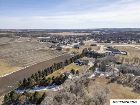 2037 12th NE Mason City IA 50401