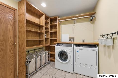 4055 A 235th Street Clear Lake IA 50428