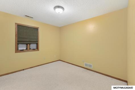 4055 A 235th Street Clear Lake IA 50428