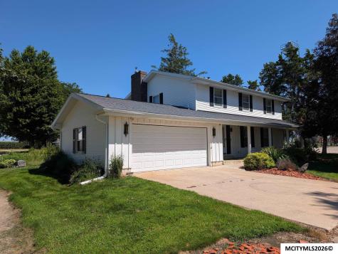 1107 Main Rockwell IA 50469
