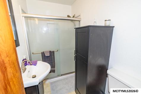 15420 300th Court Mason City IA 50401
