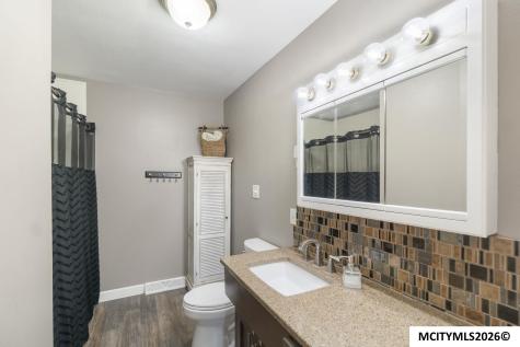 2805 Upper Greene Road Marble Rock IA 50653