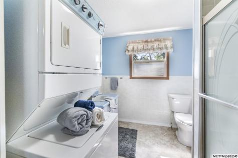 1971 Ivory Avenue Rockford IA 50468