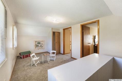 1971 Ivory Avenue Rockford IA 50468