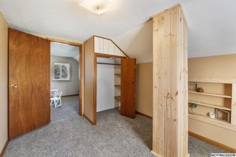 1971 Ivory Avenue Rockford IA 50468