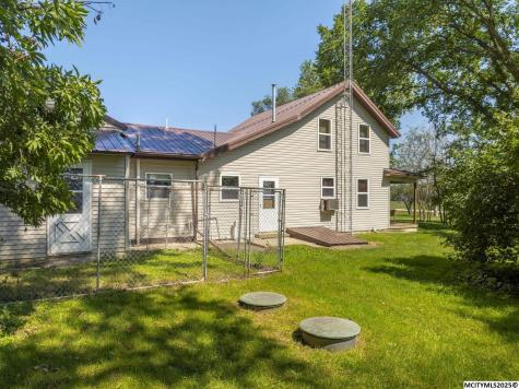 1971 Ivory Avenue Rockford IA 50468