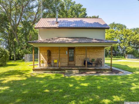 1971 Ivory Avenue Rockford IA 50468