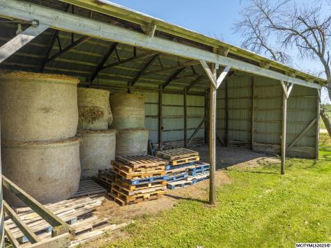 1971 Ivory Avenue Rockford IA 50468