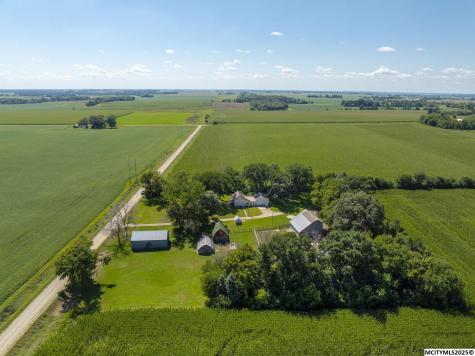 1971 Ivory Avenue Rockford IA 50468