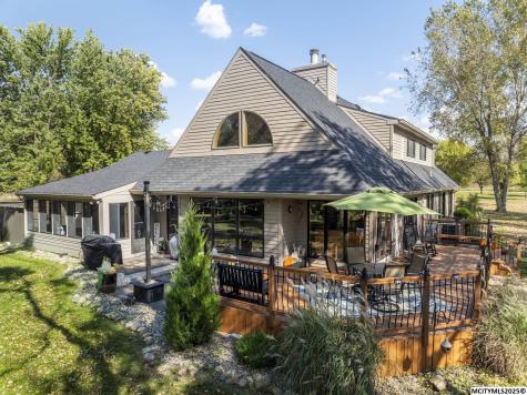 21748 A Owl Avenue Mason City IA 50401