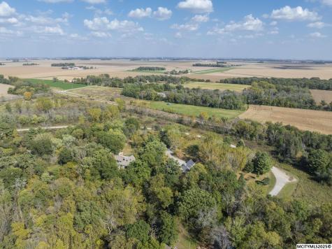 21748 A Owl Avenue Mason City IA 50401