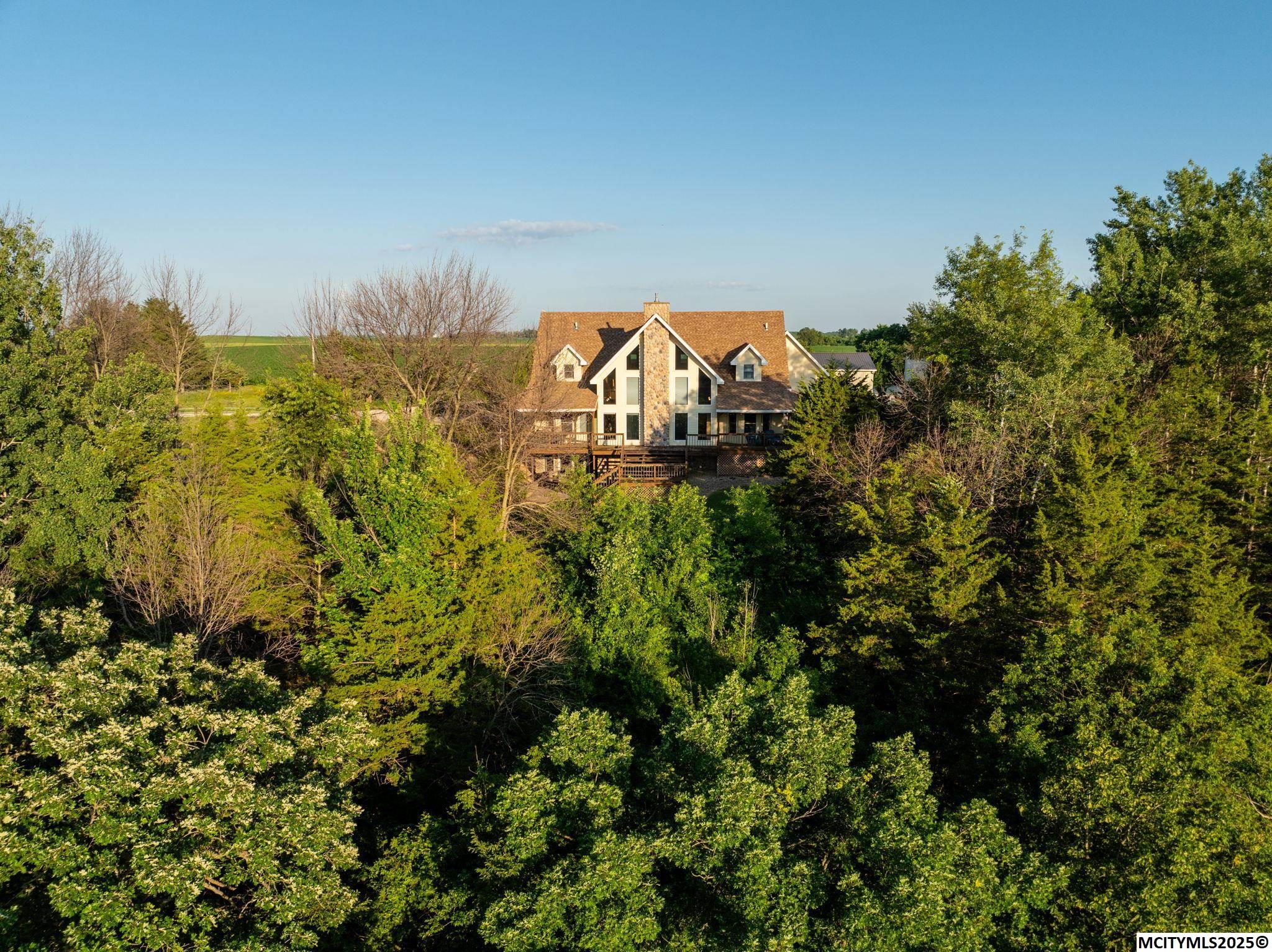 400 S Ellicott Mitchell IA 50461