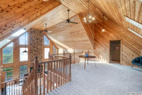 400 S Ellicott Mitchell IA 50461