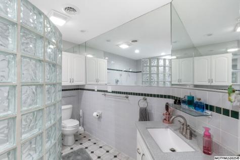 400 S Ellicott Mitchell IA 50461