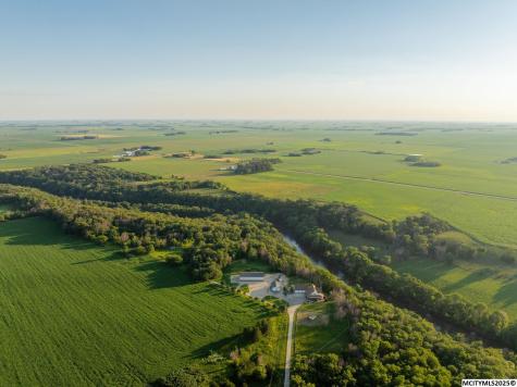 400 S Ellicott Mitchell IA 50461