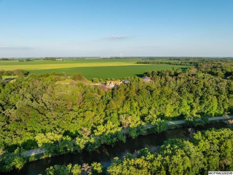 400 S Ellicott Mitchell IA 50461