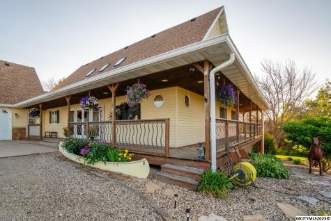 400 S Ellicott Mitchell IA 50461