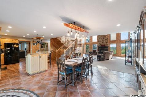 400 S Ellicott Mitchell IA 50461