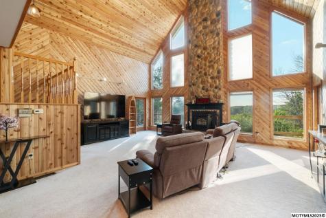 400 S Ellicott Mitchell IA 50461