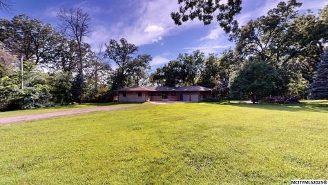 1074 190th Street Rockford IA 50468