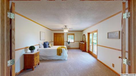 1074 190th Street Rockford IA 50468