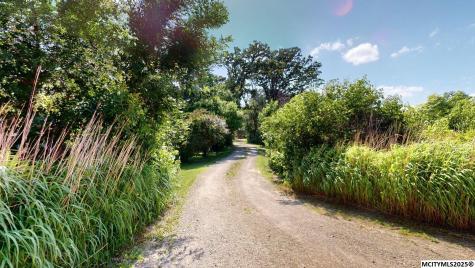 1074 190th Street Rockford IA 50468