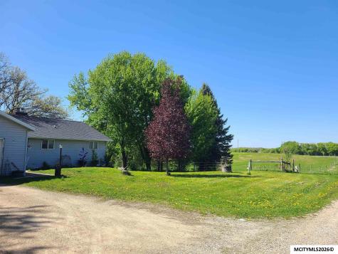 4294 Lilac Avenue Northwood IA 50459