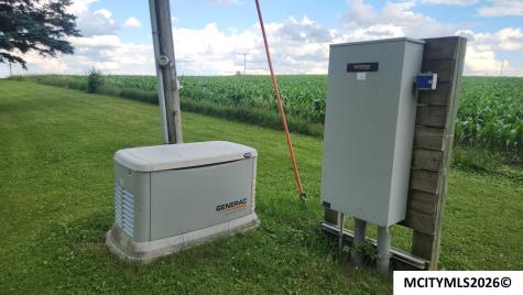 1787 Gilmore Ava New Hampton IA 50659