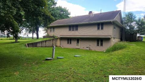 1787 Gilmore Ava New Hampton IA 50659