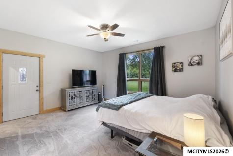 3495 Thrush Avenue Plymouth IA 50464