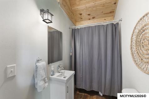 3495 Thrush Avenue Plymouth IA 50464